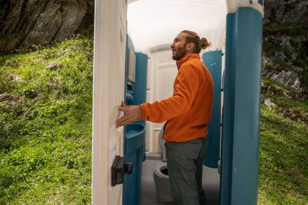 Best Portable toilet rental cost  in Colonial Heights, VA